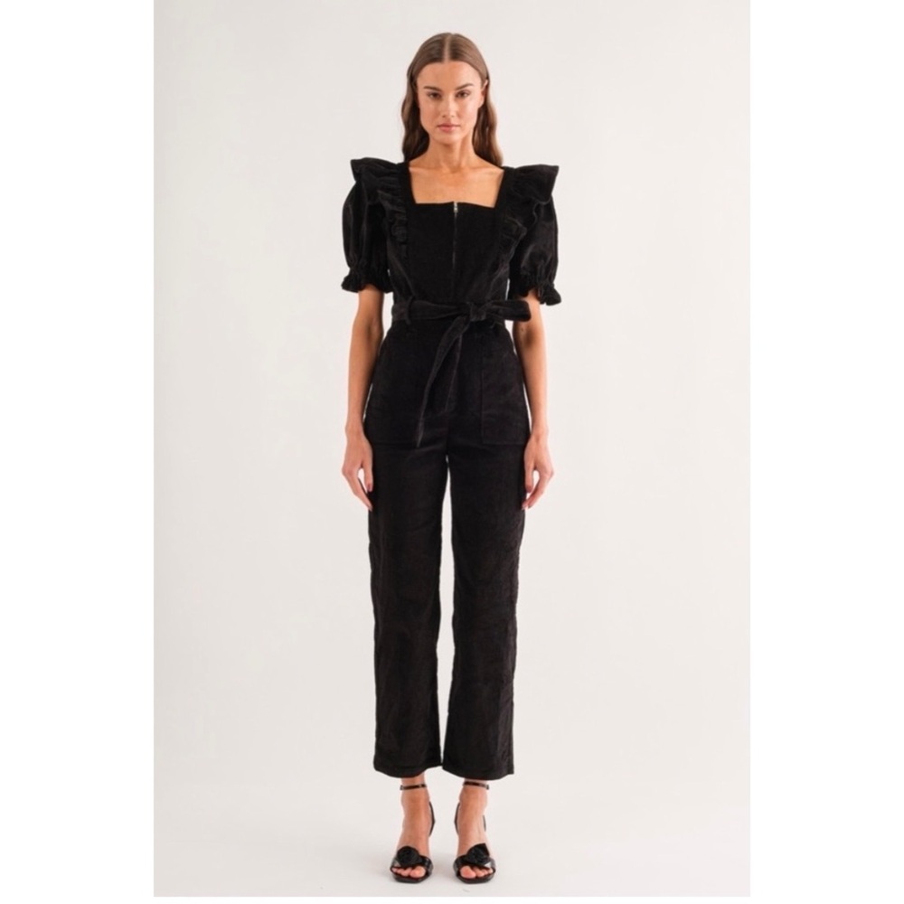 Elegant Black Structured Jumpsuit